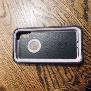 Defender otter box for iPhone X
